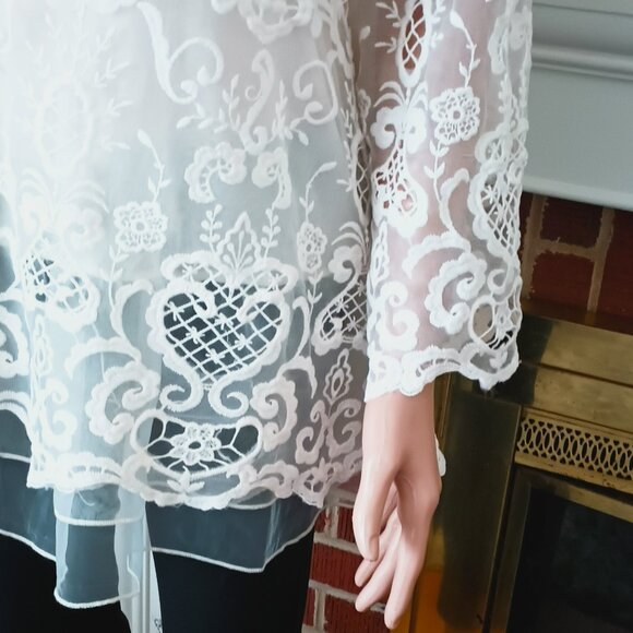 Women's White Lace Layered Blouse L Sheer Scalloped Edges Lined Tunic Top - Picture 3 of 11